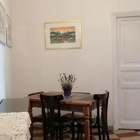 Casa Rosalia Ferienwohnung Apartmanhotel
