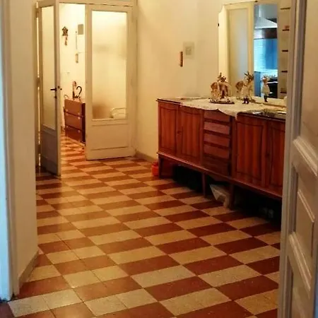 Apartmanhotel Casa Rosalia Ferienwohnung 3*