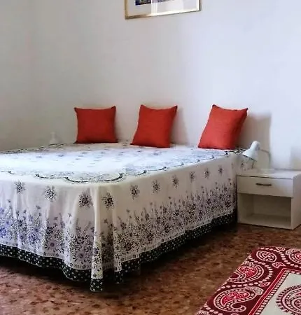 Casa Rosalia Ferienwohnung *